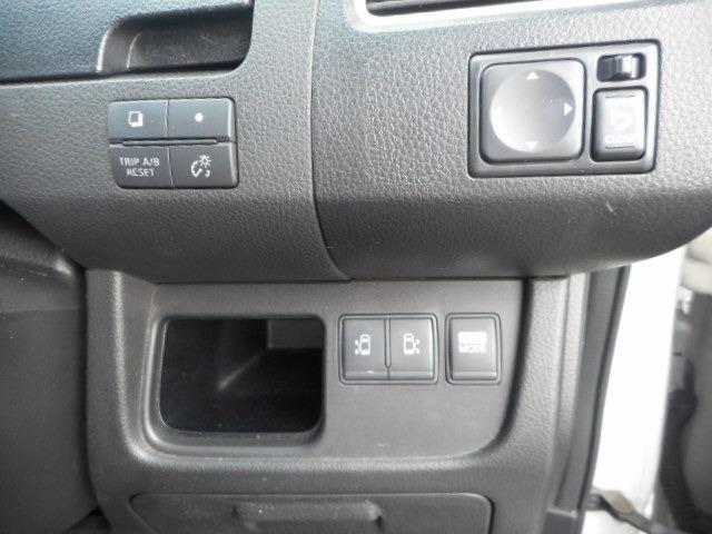 セレナ ハイウェイスター S-ハイブリッド エアロモード SDナビ フルセグ リアモニター ETC DVD再生 Bluetooth音楽再生☆(23枚目)