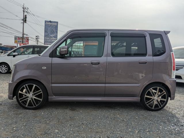 ���X�ɂĂ��Ԃ��w�����������q�l�ւ́A���w���T�[�r�X�Ƃ��āA�{�f�B���K���X�ɝ����R�[�e�B���O���{�H���Ĕ[�Ԃ����Ē����܂��I�����ɃG���W���I�C�����I�C���G�������g�����������Ē����܂���