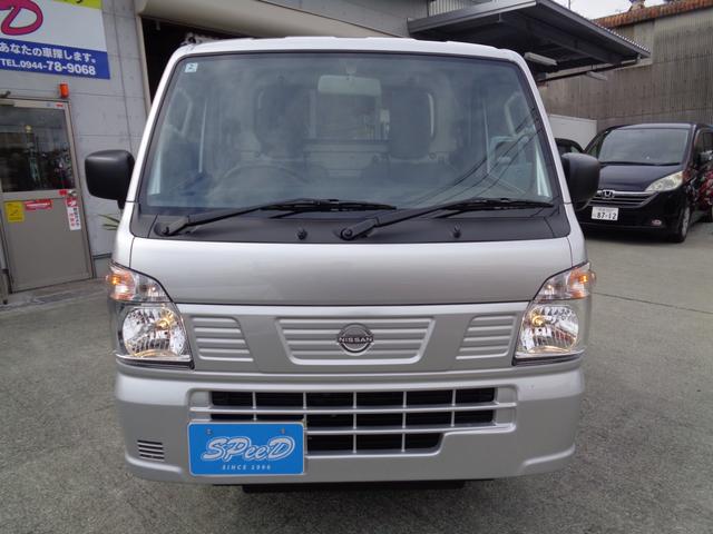 クリッパートラック ＤＸ　・届出済未使用車・当店新車仕入れ・障害物センサー・ＵＶカットガラス・５速ＭＴ・パワステ・マニュアルエアコン・ラジオ・パワーウインドウ・アイドリングストップ・サンバイザー・ゴムマット・運転席スライド（2枚目）