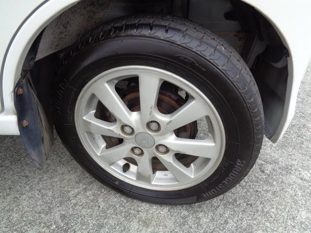 ハイゼットカーゴ クルーズ　・当店買取・車検整備付き・４ＷＤ（切り替え式）・全席パワーウインドウ・４ＡＴ（オーバードライブ付き）・ハイルーフ・ＣＤデッキ・２スピーカー・キーレスリモコン・オーバーヘッドコンソール・電動格納ミラー（61枚目）