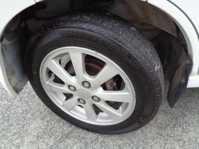 ハイゼットカーゴ クルーズ　・当店買取・車検整備付き・４ＷＤ（切り替え式）・全席パワーウインドウ・４ＡＴ（オーバードライブ付き）・ハイルーフ・ＣＤデッキ・２スピーカー・キーレスリモコン・オーバーヘッドコンソール・電動格納ミラー（63枚目）