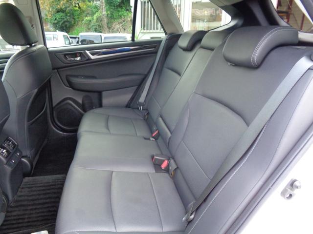 レガシィアウトバック リミテッド ・当店買取・整備渡し・ワンオーナー・禁煙車・アイサイトVer3・アダクティブクルコン・社外SDナビ・バックカメラ・フルセグ・LEDヘッドライト・オートライト・全席シートヒーター・ETC・パワーハッチ(12枚目)