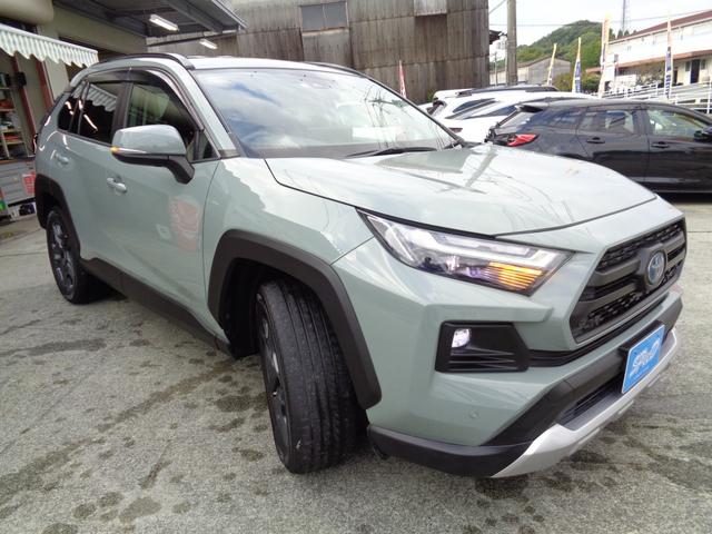 RAV4 ハイブリッドアドベンチャー ・当店買取・整備渡し・ワンオーナー・車庫保管・禁煙車・トヨタセーフティセンス・10.5インチディスプレイオーディオ・バックカメラ・フルセグTV・パワーゲート・2.0ETC・アダクティブクルコン(7枚目)
