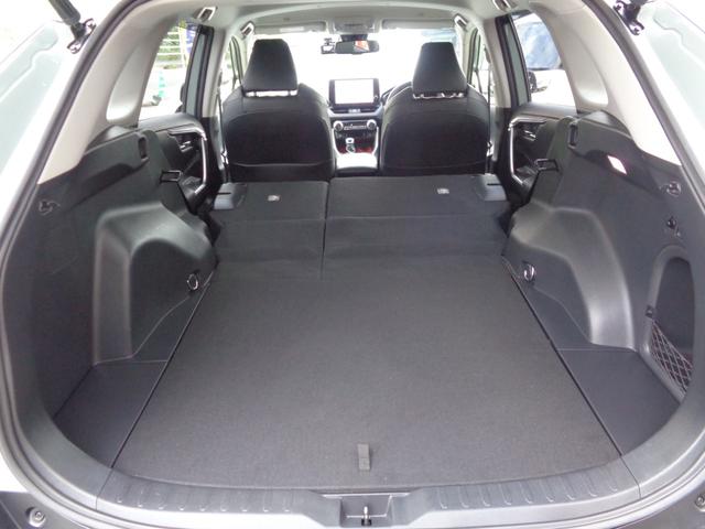 RAV4 ハイブリッドアドベンチャー ・当店買取・整備渡し・ワンオーナー・車庫保管・禁煙車・トヨタセーフティセンス・10.5インチディスプレイオーディオ・バックカメラ・フルセグTV・パワーゲート・2.0ETC・アダクティブクルコン(16枚目)