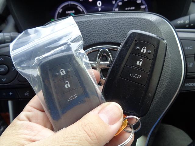 RAV4 ハイブリッドアドベンチャー ・当店買取・整備渡し・ワンオーナー・車庫保管・禁煙車・トヨタセーフティセンス・10.5インチディスプレイオーディオ・バックカメラ・フルセグTV・パワーゲート・2.0ETC・アダクティブクルコン(38枚目)