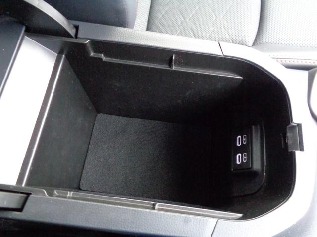 RAV4 ハイブリッドアドベンチャー ・当店買取・整備渡し・ワンオーナー・車庫保管・禁煙車・トヨタセーフティセンス・10.5インチディスプレイオーディオ・バックカメラ・フルセグTV・パワーゲート・2.0ETC・アダクティブクルコン(48枚目)