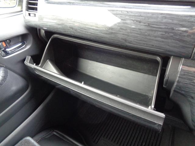 ハイエースバン ロングスーパーＧＬ　・当店買取・整備渡し・ワンオーナー・ローダウン公認・セーフティセンス（追突防止・車線逸脱警報）・モデリスタエアロ（フロント・リア）・純正メモリーナビ・バックカメラ・スライドドア小窓・ＬＥＤヘッドライト（42枚目）