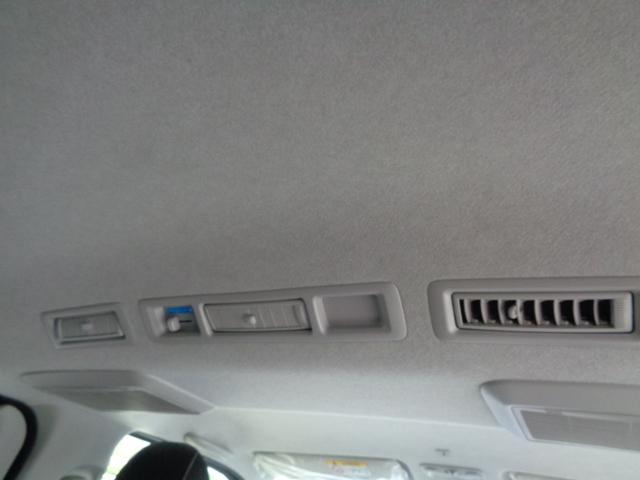 ハイエースバン ロングスーパーＧＬ　・当店買取・整備渡し・ワンオーナー・ローダウン公認・セーフティセンス（追突防止・車線逸脱警報）・モデリスタエアロ（フロント・リア）・純正メモリーナビ・バックカメラ・スライドドア小窓・ＬＥＤヘッドライト（47枚目）