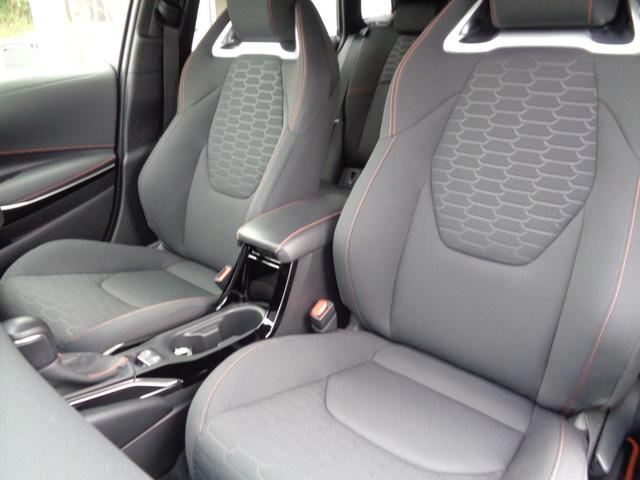 カローラツーリング アクティブライド　・当店買取・整備渡し・限定５００台・２オーナー・禁煙車・トヨタセーフティセンス・レーダークルコン・９インチディスプレイ・バックガイドモニター・ＬＥＤヘッドライト・オートハイビーム・ＥＴＣ・（11枚目）