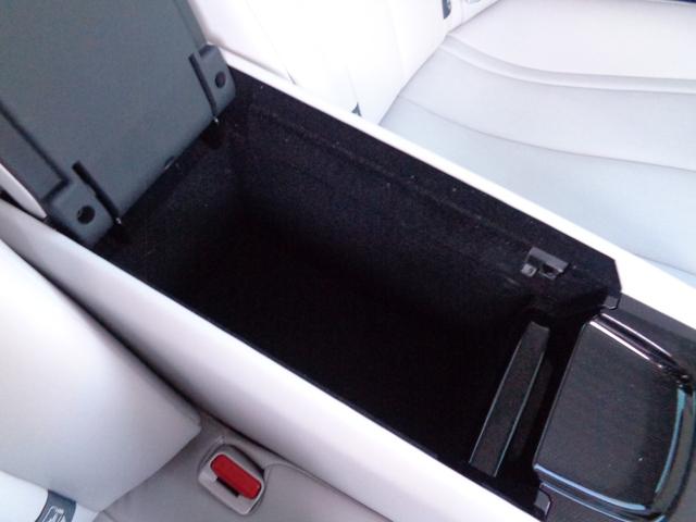 MIRAI ベースグレード ・当店買取・車検整備付き・燃料電池車・トヨタセーフティセンス・アダプティブクルコン・純正9インチSDナビ・フルセグ・ETC・バックカメラ・前席パワーシート・全席シートヒーター・LEDヘッドライト(54枚目)