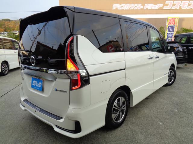 セレナ e-パワー ハイウェイスターV ・当店買取・車検整備付・全国2年保証・ワンオーナー・禁煙車・エマブレ・両側パワスラ・純正7インチSDナビ・アラウンドビュー・フルセグ・フリップダウンモニター・デジタルインナーミラー・LEDヘッドライト(6枚目)