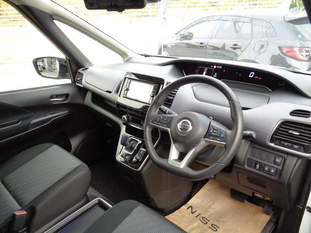 セレナ e-パワー ハイウェイスターV ・当店買取・車検整備付・全国2年保証・ワンオーナー・禁煙車・エマブレ・両側パワスラ・純正7インチSDナビ・アラウンドビュー・フルセグ・フリップダウンモニター・デジタルインナーミラー・LEDヘッドライト(7枚目)