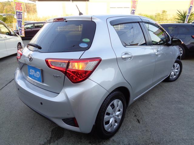 ヴィッツ ジュエラ　・当店買取・車検整備付き・女性ワンオーナー・禁煙車・車庫保管・トヨタセーフティセンス・前後踏み間違え抑制・障害物センサー・ＬＥＤヘッドライト・フォグランプ・純正ＳＤナビ・バックカメラ・フルセグ・ＥＴＣ（6枚目）