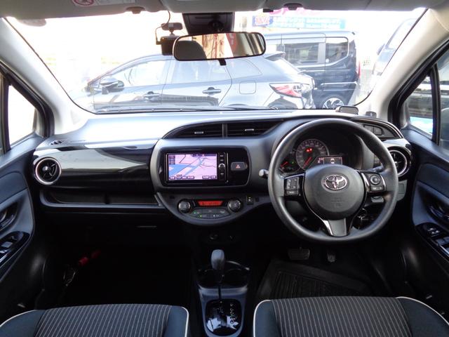 ヴィッツ ジュエラ　・当店買取・車検整備付き・女性ワンオーナー・禁煙車・車庫保管・トヨタセーフティセンス・前後踏み間違え抑制・障害物センサー・ＬＥＤヘッドライト・フォグランプ・純正ＳＤナビ・バックカメラ・フルセグ・ＥＴＣ（17枚目）