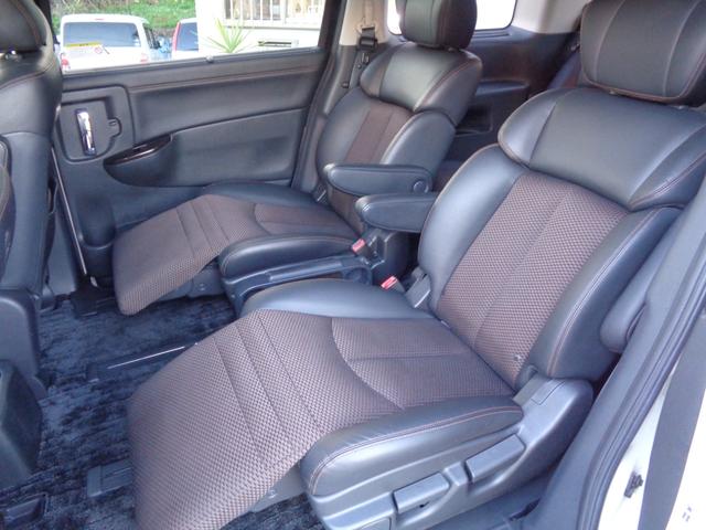 エルグランド ２５０ハイウェイスターアーバンクロム　・当店買取・車検整備付・２オーナー・車庫保管・禁煙車・両側パワスラ・純正ＳＤナビ・バックカメラ・フルセグ・ＥＴＣ・合皮ハーフレザーシート・オットマン・フルエアロ・ＨＩＤヘッドライト・コンビステアリング（51枚目）