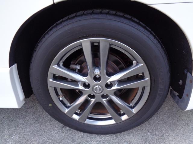 エルグランド ２５０ハイウェイスターアーバンクロム　・当店買取・車検整備付・２オーナー・車庫保管・禁煙車・両側パワスラ・純正ＳＤナビ・バックカメラ・フルセグ・ＥＴＣ・合皮ハーフレザーシート・オットマン・フルエアロ・ＨＩＤヘッドライト・コンビステアリング（73枚目）