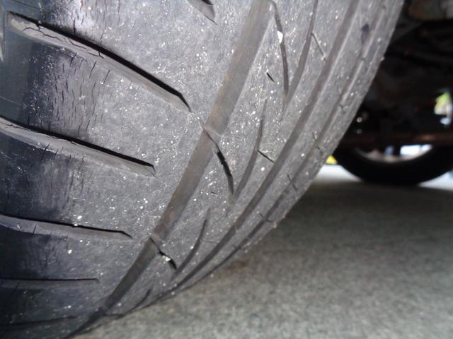 エルグランド ２５０ハイウェイスターアーバンクロム　・当店買取・車検整備付・２オーナー・車庫保管・禁煙車・両側パワスラ・純正ＳＤナビ・バックカメラ・フルセグ・ＥＴＣ・合皮ハーフレザーシート・オットマン・フルエアロ・ＨＩＤヘッドライト・コンビステアリング（74枚目）