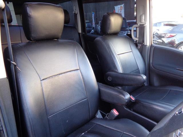 �V�[�g�́A����₷���A�^�]���̃z�[���h�����悭�A�|�����₷�����n�ɂȂ��Ă��܂��B