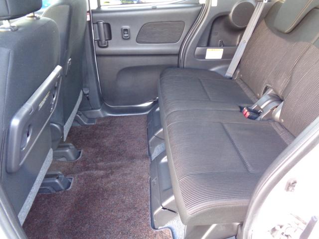 デイズルークス ハイウェイスター　Ｘ　Ｇパッケージ　・車検整備付き・禁煙車・両側パワスラ・社外メモリーナビ・アラウンドビュー・フルセグ・Ｂｌｕｅｔｏｏｔｈ・ＥＴＣ・ＨＩＤヘッドライト・フォグ・オートライト・シーリングファン・アイドリングストップ・マット（12枚目）