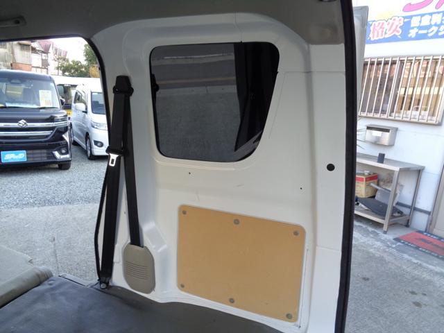 �׎����ʂ͍ēh������Ă���悤�ł��B���ꂢ�ȏ�Ԃ�ۂ��Ă��܂��B