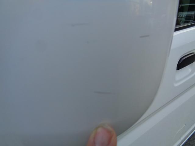 �h�A�~���[�ɔ�����������܂��B