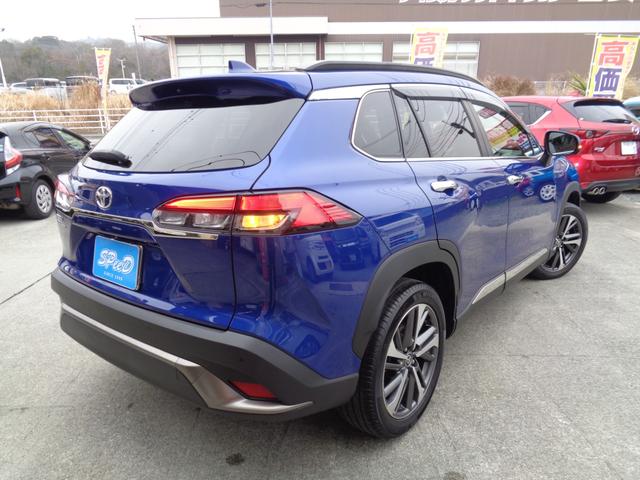 �J���[���N���X�́A�P�X�U�U�N�ɒa�������J���[���V���[�Y���̂r�t�u���f���ł��B�o�����X�̎�ꂽ�{�f�B�T�C�Y�Ȃ���A������Ԃ͍L���A���Z���̍��������͂ł��B