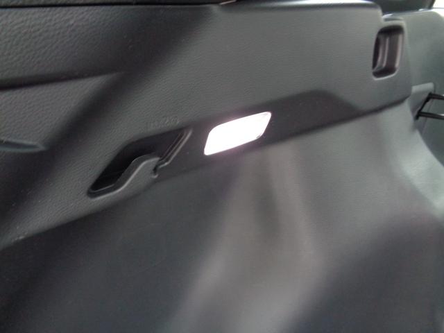 ���Q�b�W�X�y�[�X�ɂ͐�p�̏Ɩ�������܂��B