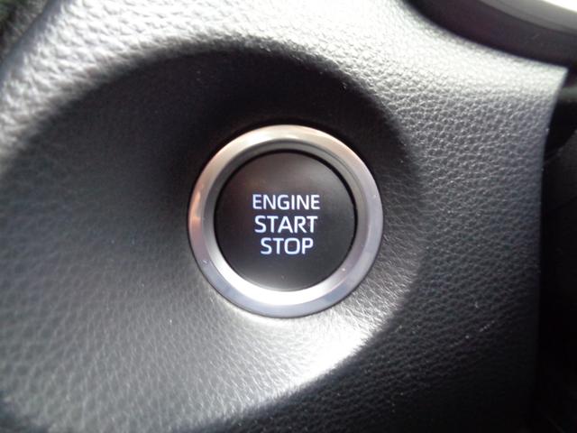 �v�b�V���X�^�[�g�́A�u���[�L�y�_�����������蓥�ݍ��񂾏�ԂŃv�b�V���X�^�[�g�X�C�b�`�����������ŃG���W�����n�������邱�Ƃ��ł��܂��B�X�}�[�g�L�[���g���̂ŁA����}�����ޕK�v������܂���B