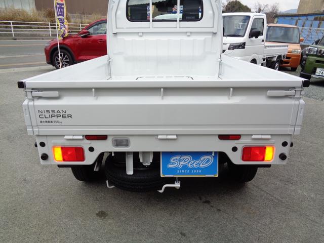 クリッパートラック DX セーフティパッケージ ・当店新車仕入れ・現行車・届出済未使用車・追突防止・車線逸脱警報・前後踏み間違え抑制・エアコン・パワステ・パワーウインドウ・前後障害物ソナー・4AT・LEDヘッドライト・オートライト・ラジオ・(20枚目)