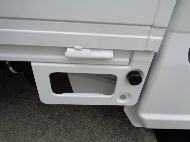 クリッパートラック DX セーフティパッケージ ・当店新車仕入れ・現行車・届出済未使用車・追突防止・車線逸脱警報・前後踏み間違え抑制・エアコン・パワステ・パワーウインドウ・前後障害物ソナー・4AT・LEDヘッドライト・オートライト・ラジオ・(25枚目)