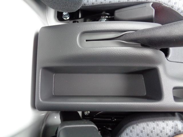 クリッパートラック DX セーフティパッケージ ・当店新車仕入れ・現行車・届出済未使用車・追突防止・車線逸脱警報・前後踏み間違え抑制・エアコン・パワステ・パワーウインドウ・前後障害物ソナー・4AT・LEDヘッドライト・オートライト・ラジオ・(70枚目)