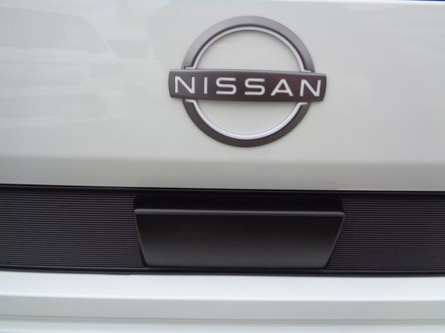 クリッパートラック DX セーフティパッケージ ・当店新車仕入れ・現行車・届出済未使用車・追突防止・車線逸脱警報・前後踏み間違え抑制・エアコン・パワステ・パワーウインドウ・前後障害物ソナー・5MT・LEDヘッドライト・オートライト・ラジオ・(75枚目)