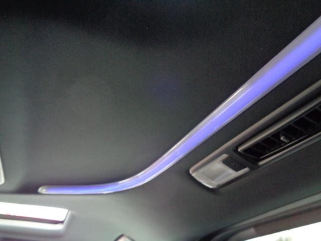 �A���r�G���g���C�g�A�F�ƏƓx��ύX�ł��܂��B