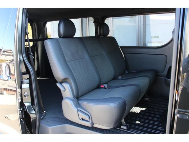 ハイエースバン ロングスーパーＧＬ　ダークプライムＳ　デジタルインナーミラー・パノラミックビューモニター・２０周年スカッフプレート・両側パワースライドドア・ＬＥＤヘッドランプ・玄武１．５インチロダウン・ＫＹＢ減衰力調整式エクステージダンパー・純正部品あり（16枚目）