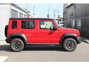 ジムニーノマド ＦＣ　ＦＣ　４ＷＤ　セーフティサポート　レーダークルーズ　シートヒーター　スマートキー　ＬＥＤヘッド　純正１５インチアルミ　オートハイビーム　車線逸脱警報　オートライト　オートエアコン　メーカー保証（5枚目）