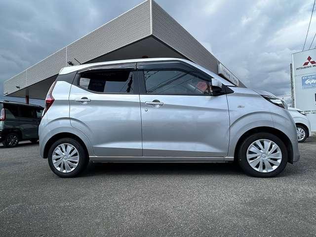 ｅＫワゴン Ｍ　元社用車／バックカメラ付き　踏み間違い防止アシスト　イモビライザー　パワーウィンドウ　Ｐセンサー　マニュアルエアコン　バックカメラ　キーレスエントリー　前席シートヒーター　ＡＳＣ　エアバック　パワステ（4枚目）