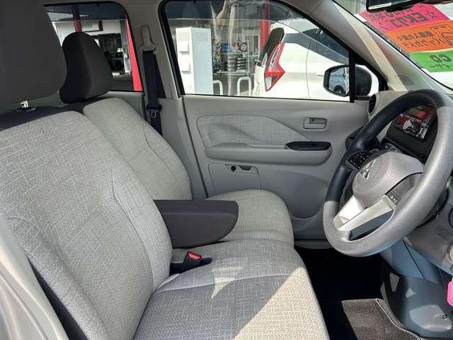 ｅＫワゴン Ｍ　元社用車／バックカメラ付き　踏み間違い防止アシスト　イモビライザー　パワーウィンドウ　Ｐセンサー　マニュアルエアコン　バックカメラ　キーレスエントリー　前席シートヒーター　ＡＳＣ　エアバック　パワステ（9枚目）