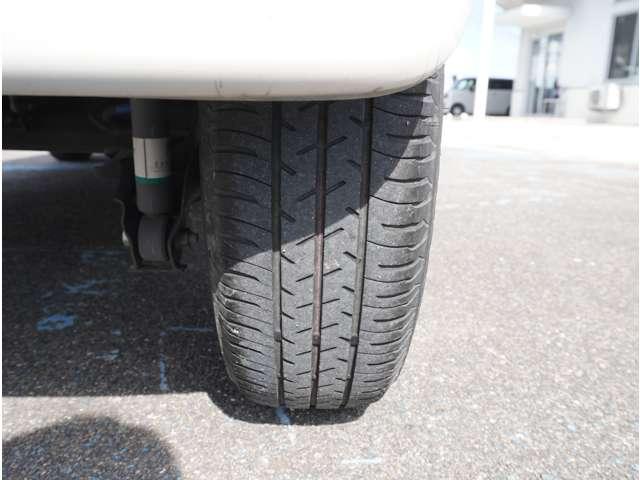 ミラココア ココアプラスＸ　ナビ／バックカメラ／地デジＴＶ／Ｂｌｕｅｔｏｏｔｈ／ア　ＴＶナビ　Ｆセグ　アイスト　ＡＵＸ接続　スマートキーシステム　助手席エアバック　イモビライザー　サイドエアバッグ　フロントベンチシート　全席ＰＷ（20枚目）