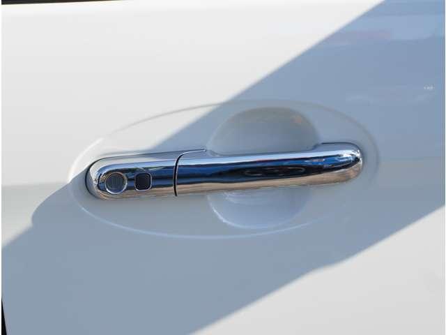 スペーシアカスタム XS 純正ナビ 全方位モニター シートヒーター アイストップ 両側Pスライドドア 運転席側シートヒーター ナビTV フルオートエアコン フルセグTV メモリーナビ スマートキー イモビライザー AW ABS(20枚目)