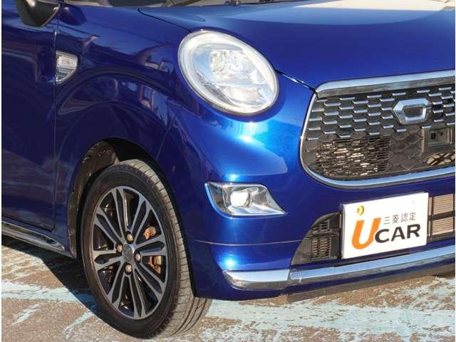 【ＬＥＤヘッドライト】悪天候や夜間走行時も良好な視界を確保し安心して運転できる高輝度ＬＥＤヘッドライトを装備。明るい上に点灯速度が早く消費電力も抑えられています。