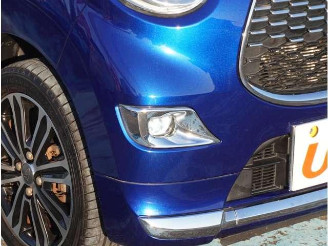 足元明るいフォグランプ搭載！大雨時や濃霧時など視界の悪い時は心強い見方です！