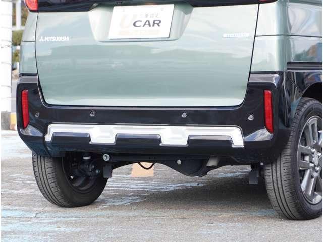 デリカミニ Ｔ　プレミアム　両側電動スライドドア　衝突軽減装置　ターボエンジン　寒冷地　パワステ　フルタイム４ＷＤ　エアバッグ　ＬＥＤヘッド　ＥＳＣ　サイドカメラ　クルコン　インテリキー　キーフリー　アルミホイール　シートヒータ（19枚目）