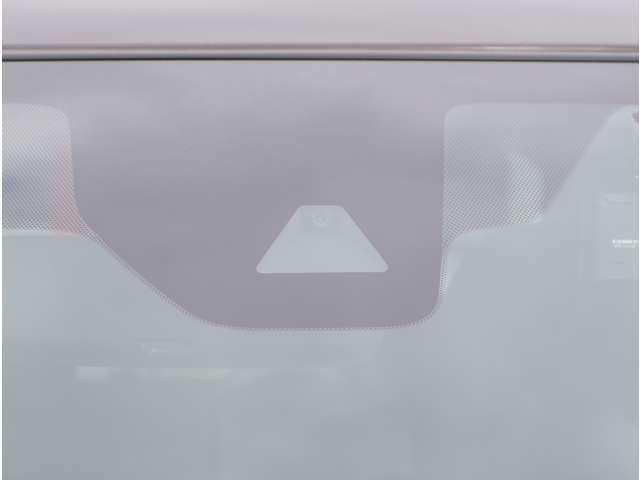 ｅＫワゴン Ｍ　ナビ　前後ドライブレコーダー　ＡＵＸ接続　踏み間違い防止アシスト　イモビライザー　ナビＴＶ　パワーウィンドウ　フルセグ　Ｐセンサー　マニュアルエアコン　キーレスエントリー　前席シートヒーター　ＡＳＣ（17枚目）