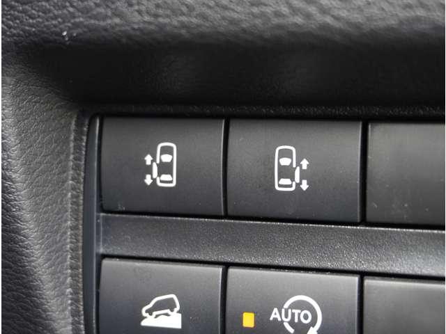 デリカミニ T プレミアム スマホ連携ディスプレイオーディオ フルセグTV LEDランプ クルコン キーレスエントリー ABS エアバッグ パワステ ベンチシート オートエアコン ターボ車 フロントカメラ バックカメラ テレビ(12枚目)