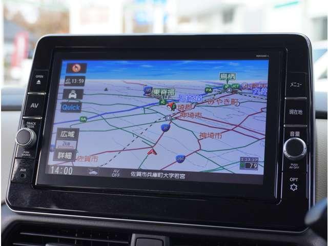 ルークス Ｘ　純正ナビ　地デジＴＶ　全方位モニター　アラモニ　前後衝突軽減ブレーキ　Ｐセンサー　地デジＴＶ　ＡＵＸ　ＤＶＤ再生　ＶＤＣ　ＥＴＣ　スマートキー　キーフリー　ｉ－ｓｔｏｐ　フルオートエアコン　盗難防止（8枚目）