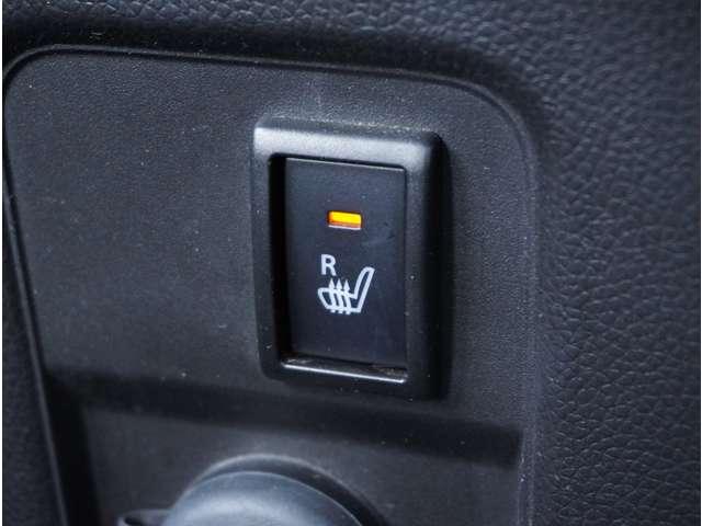 ワゴンR ハイブリッドFZ ナビ バックカメラ シートヒーター 地デ アイドルストップ リアカメラ シートヒー PS PW ナビテレビ 盗難防止 SRS 地デジ DVD LEDライト WエアB メモリーナビ スマートキー アルミ(9枚目)