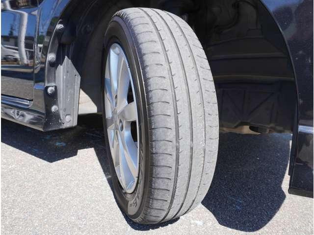 ワゴンR ハイブリッドFZ ナビ バックカメラ シートヒーター 地デ アイドルストップ リアカメラ シートヒー PS PW ナビテレビ 盗難防止 SRS 地デジ DVD LEDライト WエアB メモリーナビ スマートキー アルミ(18枚目)