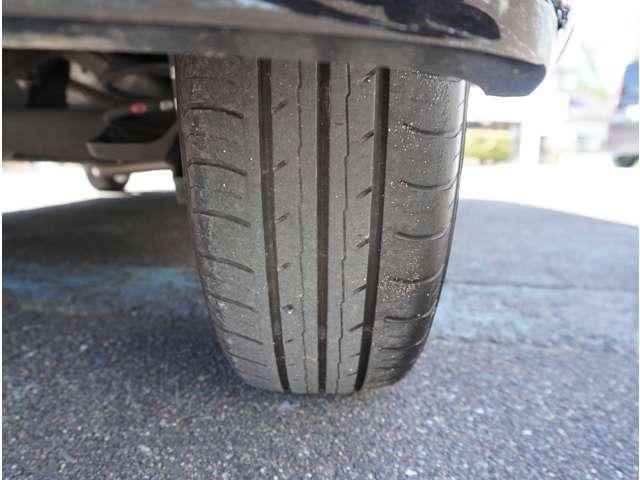 ワゴンR ハイブリッドFZ ナビ バックカメラ シートヒーター 地デ アイドルストップ リアカメラ シートヒー PS PW ナビテレビ 盗難防止 SRS 地デジ DVD LEDライト WエアB メモリーナビ スマートキー アルミ(19枚目)