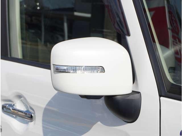 �E�C���J�[�t���̃T�C�h�~���[�őΌ��Ԃւ̎��F�����ǂ����̖h�~�ɂ��𗧂��܂��I