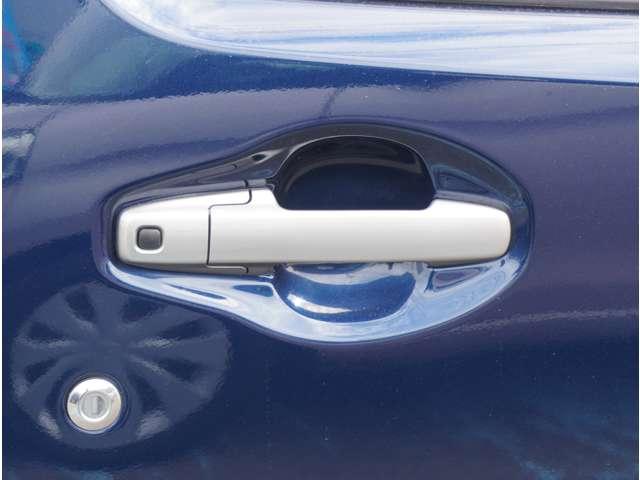 ワゴンＲ ハイブリッドＦＺ　オーディオ　シートヒーター　キーフリーシステム　盗難警報装置　運転席側シートヒーター　ＬＥＤランプ　パワステ　フルフラットシート　横滑防止　スマートキー　ＡＡＣ　パワーウィンドウ　ベンチシート　ＡＢＳ（17枚目）